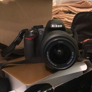 Nikkn d3100